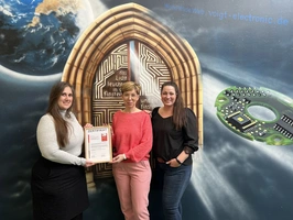 © RKW Thüringen Übergabe des RKW-Gütesiegels an die Voigt electronic GmbH